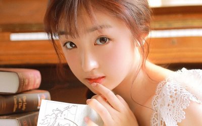 万紫千红铺大道 《路名》