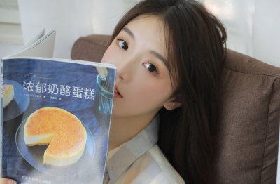 半百才闻叮当声 《汽车名》