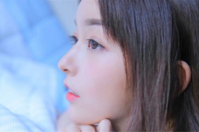 寒风拂脸庞 《民俗婚俗词语》
