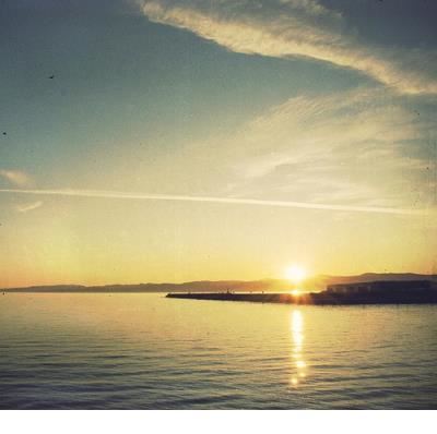 藏头诗暗藏玄机 《骊珠》