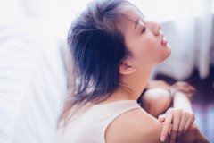 慕名花前来_溪边妙女藏 《社区会员名》