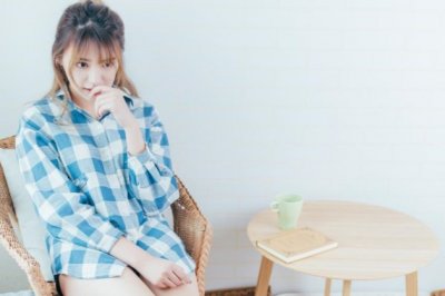 猜谜语题目:节日的焰火《打一个成语》