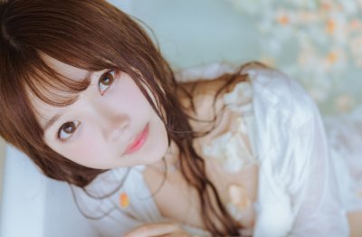 "昨日邻家乞新火" 《四字口语》