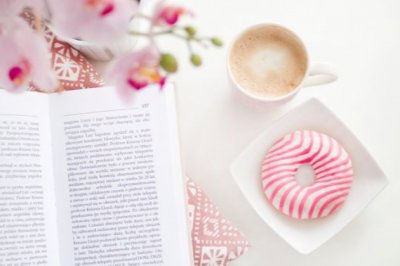 相处一日分开走　《猜12笔字》