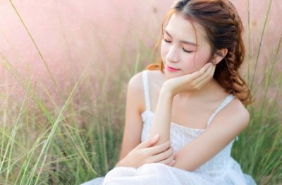 八一嫡系巧配合 《2字贬称》