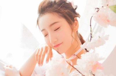 “小燕子”使魔法 《动画片人名》