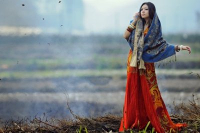 伤心泪落抛却恋 《四字影目》