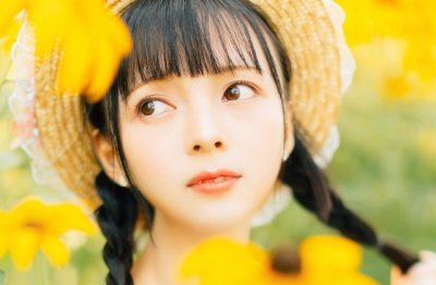 新月如钩星叠影　《猜6笔字》