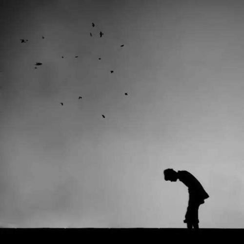 倚闾焦灼盼儿归《猜一数学词语》