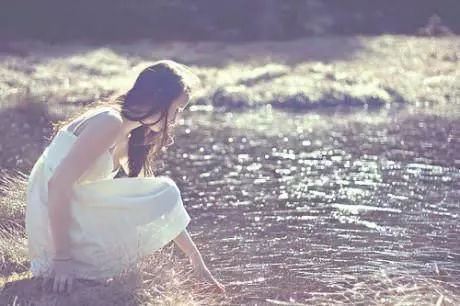 开坛分设佛祖前 《常用词》