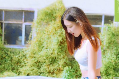 田园中有新景观　《猜红楼梦人物》