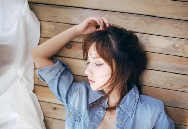 全部过目 《作家·卷帘》