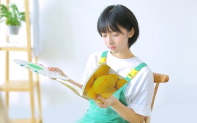 纸老虎《猜一成语》