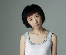 辞虽半吐_已明心声 《打一字》