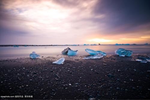 大丈夫无他志略_犹当效傅介子_张骞立功异域_以取封 《骊珠》