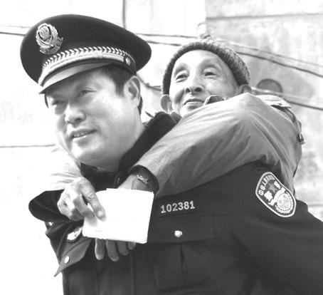 “昔人已逐东流去” 《13笔字》