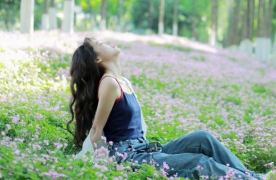 一物生来力量强_又有爹来又有娘_有爹不和爹一姓_有娘不和娘一样《猜一动物》