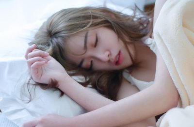 猜谜语题目:上下四方都无险《打一个地名》