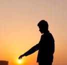 此日云散冷初消 《词牌》