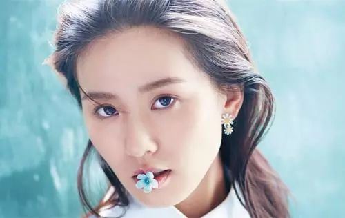 一家五口人_离散又团圆 《周恩来笔名》