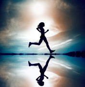 《山居秋暝》_明月清泉何处 《电视剧《茶马古道》人物》