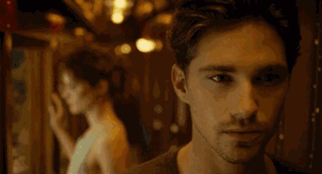 渔阳鼙鼓动地来《猜一体育词语》