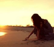 华西丰足务出力　《猜篮球运动术语》