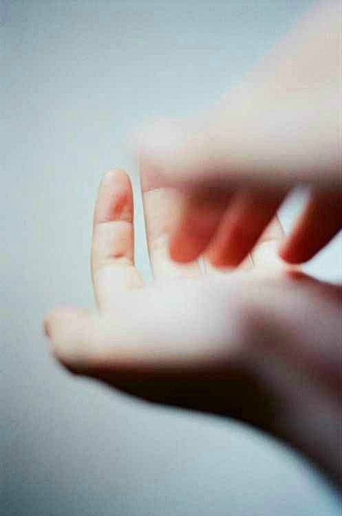 从商前摆摊卖两节干电池_一年后炮制“胃泰” 《8字俗语》