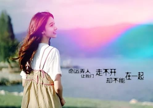 一只小狗在沙漠中旅行,找到了电线杆,上面没贴任何东西,结果还是憋死了,为什么?