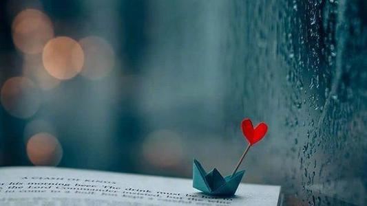 灯下看马娘娘好漂亮 《骊珠》