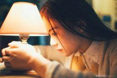 猜谜语题目:故事会《打一个书名》