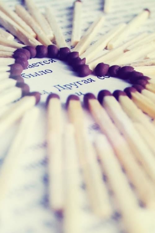 猜谜语题目:初一《打一个成语》