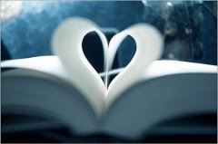 “个个开花淡墨痕”　《猜中药》