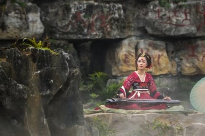 即无内债_又无外债 《歌词二句连》