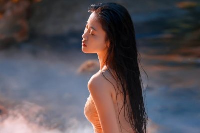 一心难抵千张嘴 《九画单字》