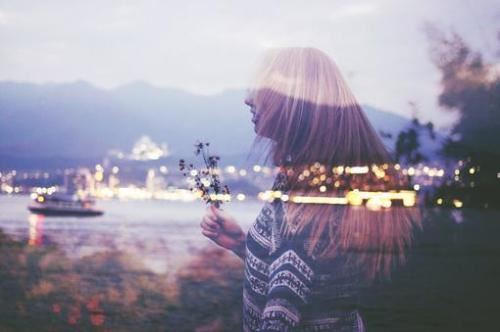 欲语泪先流　《猜快男》