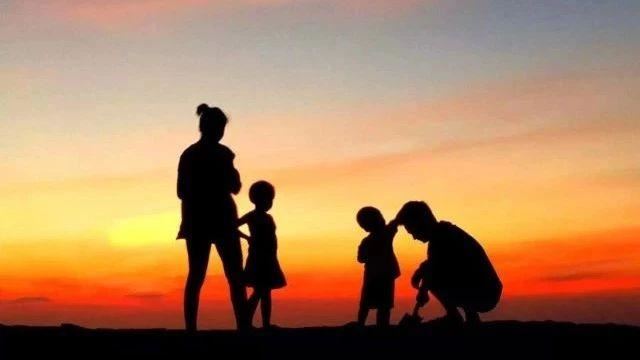 水水丽水水丽 《股票名》