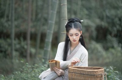 截断巫山云雨_更立西江石壁 《杭州谜友一》