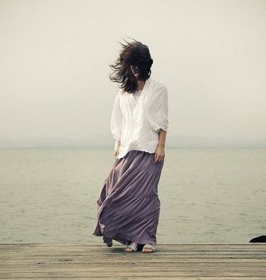 猜谜语题目:后《打一个《红楼梦》人物名》