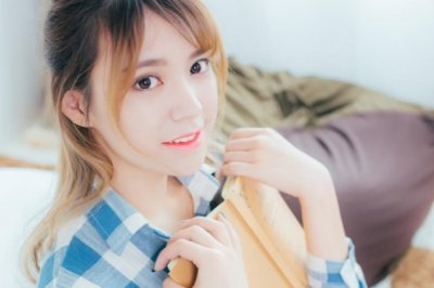 达到小康心头喜 《打一成语》