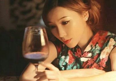 “脱帽露顶争叫呼” 《航天名词》