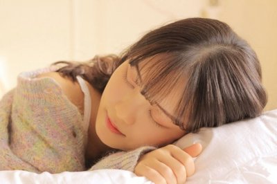 异乡一住二十载　《猜唐诗人》