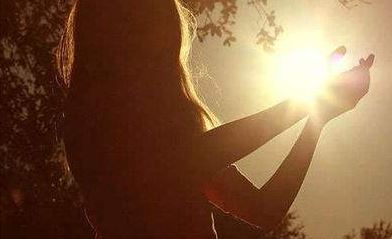 和泪写文章 《骊珠》