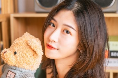 分析棋势如天下　《猜外史人》