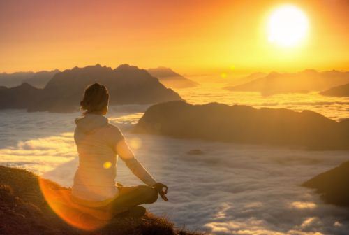 风光别我苦吟身《反探骊》