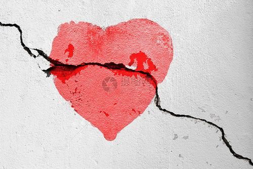 猜谜语题目:石榴成熟《打一个成语》