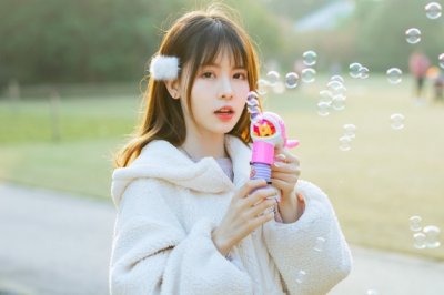 几番山盟海誓《猜一数学词语》