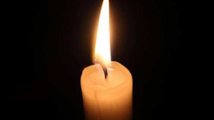 “怒发冲冠凭栏处” 《京剧目》