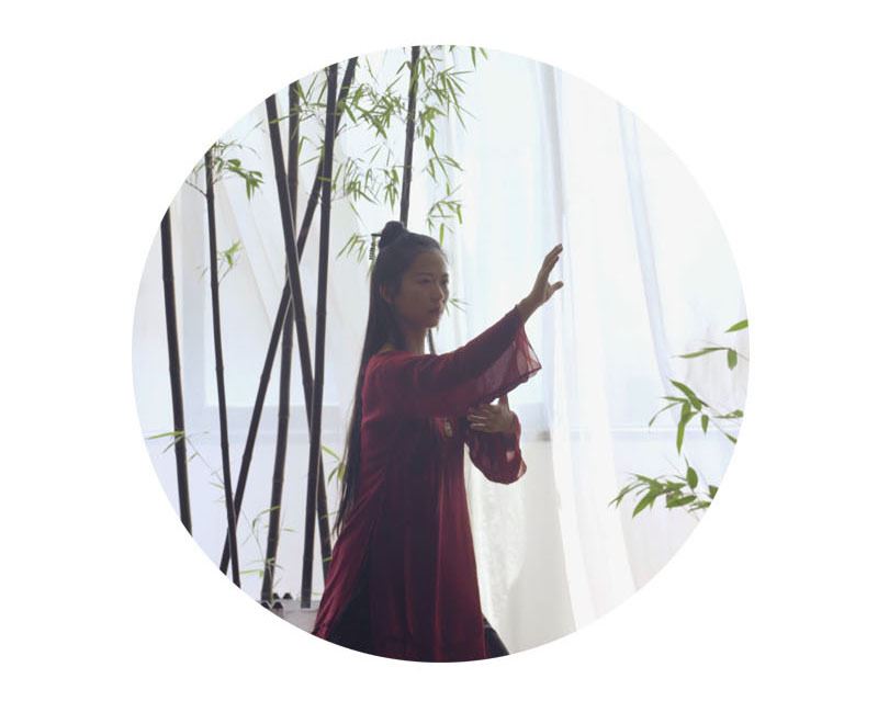 满脑想动武 《骊珠》