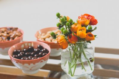 小七领队到站前　《猜时人》